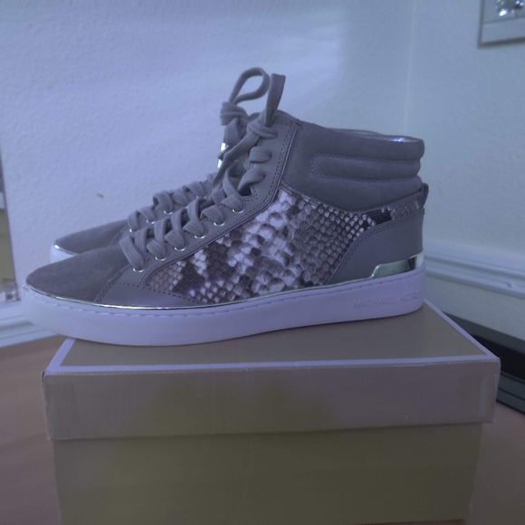 Michael Kors Collection Alligator High Tops - Picture 3 of 4